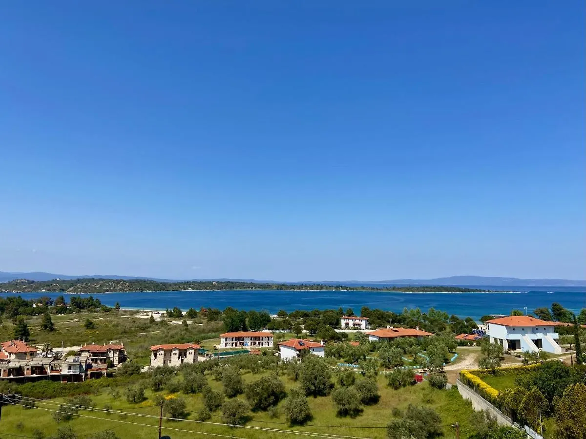 Thea Luxury Apartments Vourvourou Aparthotel